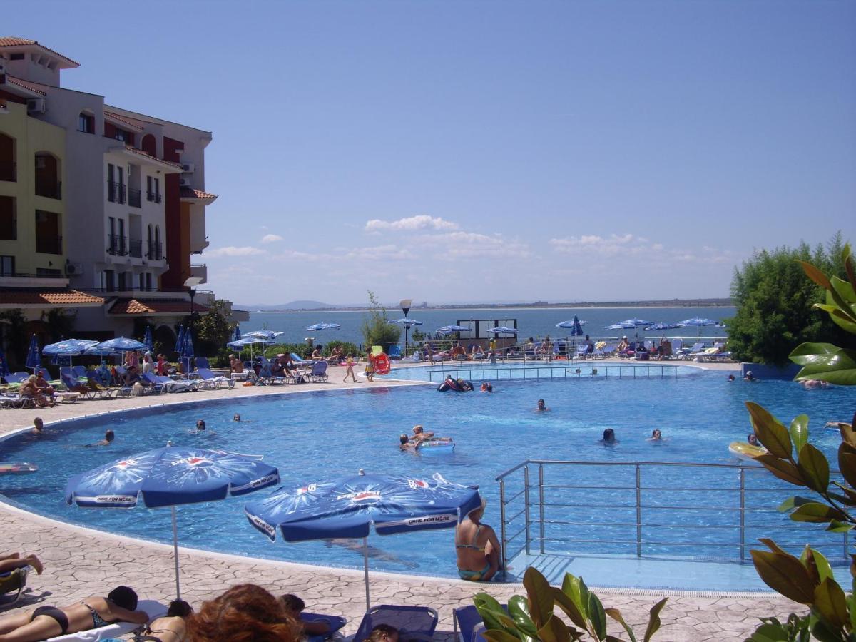 Apartment Studio Deluxe Marina Cape 4 Stars Resort 33 5 Aheloy Eksteriør billede